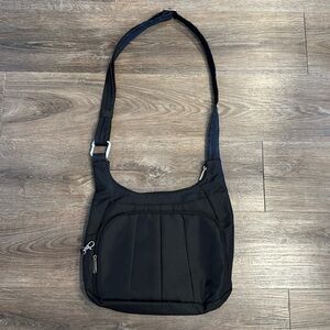 Travelon Hobo Bag Black Nylon RFID Anti-theft System